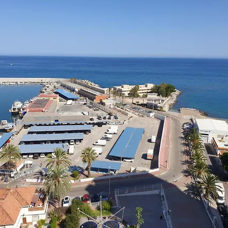 Apartamento First Line Sea View & Pool Fuengirola